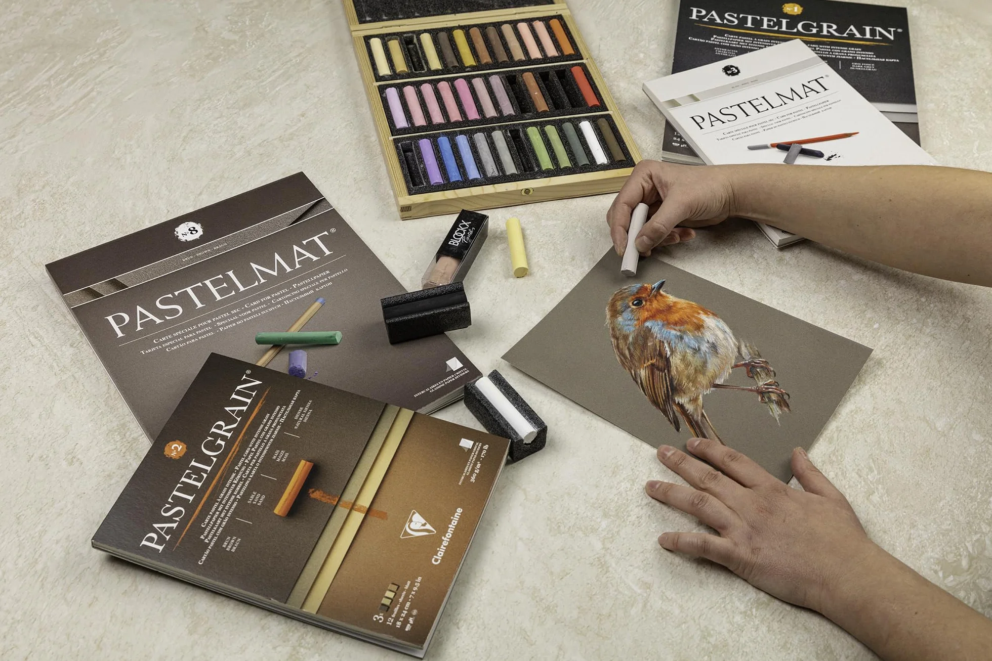 Clairefontaine 96054C Blok Pastelmat n°7 – 12 arkuszy specjalnego papieru do pasteli suchych – 30x40 cm 360g – 4 kolory – przekładki z papieru krystalicznego
