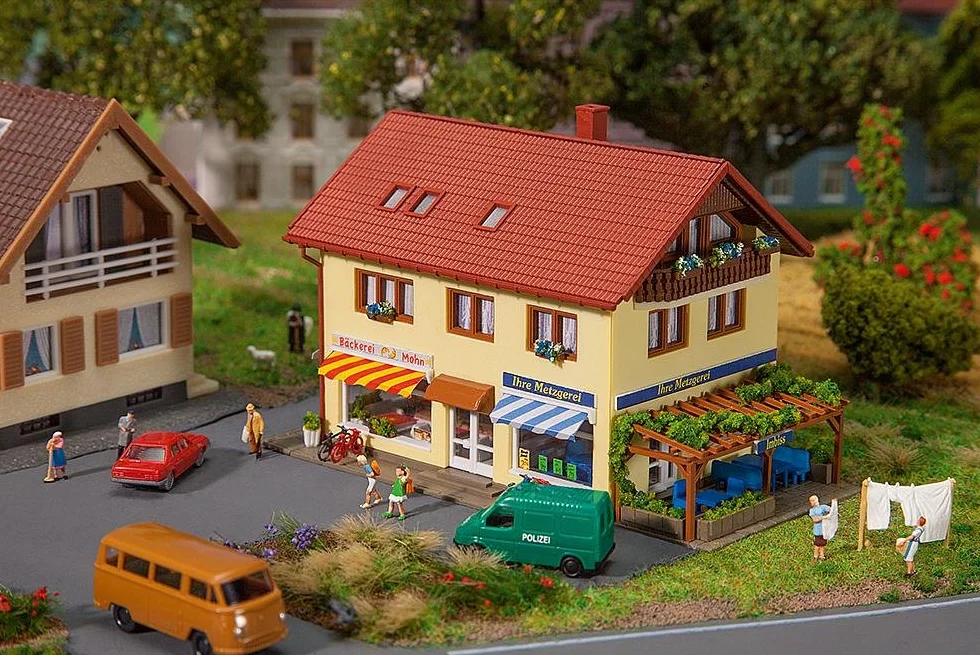 FALLER 232336 Butchery/Bakery N Scale Building Kit Model, określony, mały