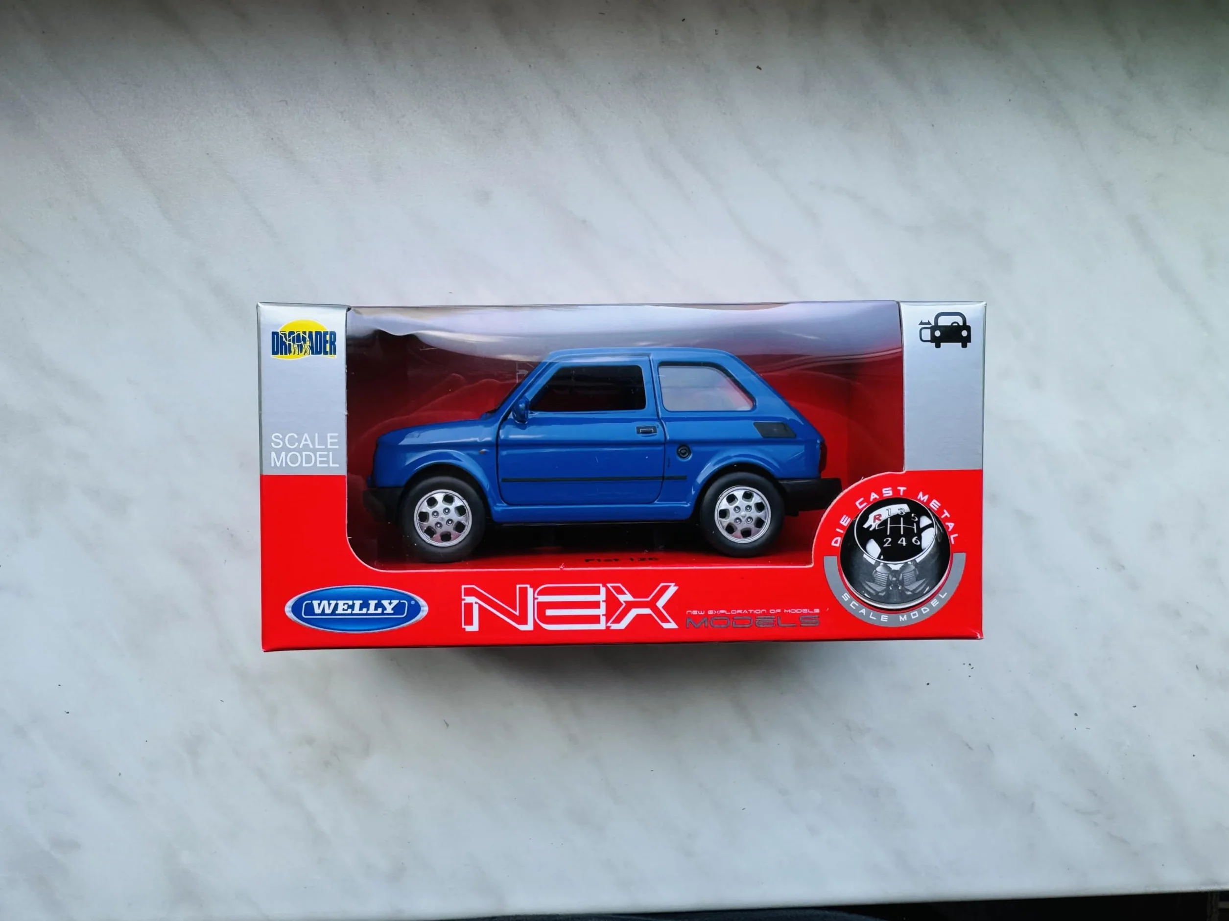 Welly FIAT 126 Polski FIAT 126p 1972-2000 1/34-1/39 metalowy model samochodu