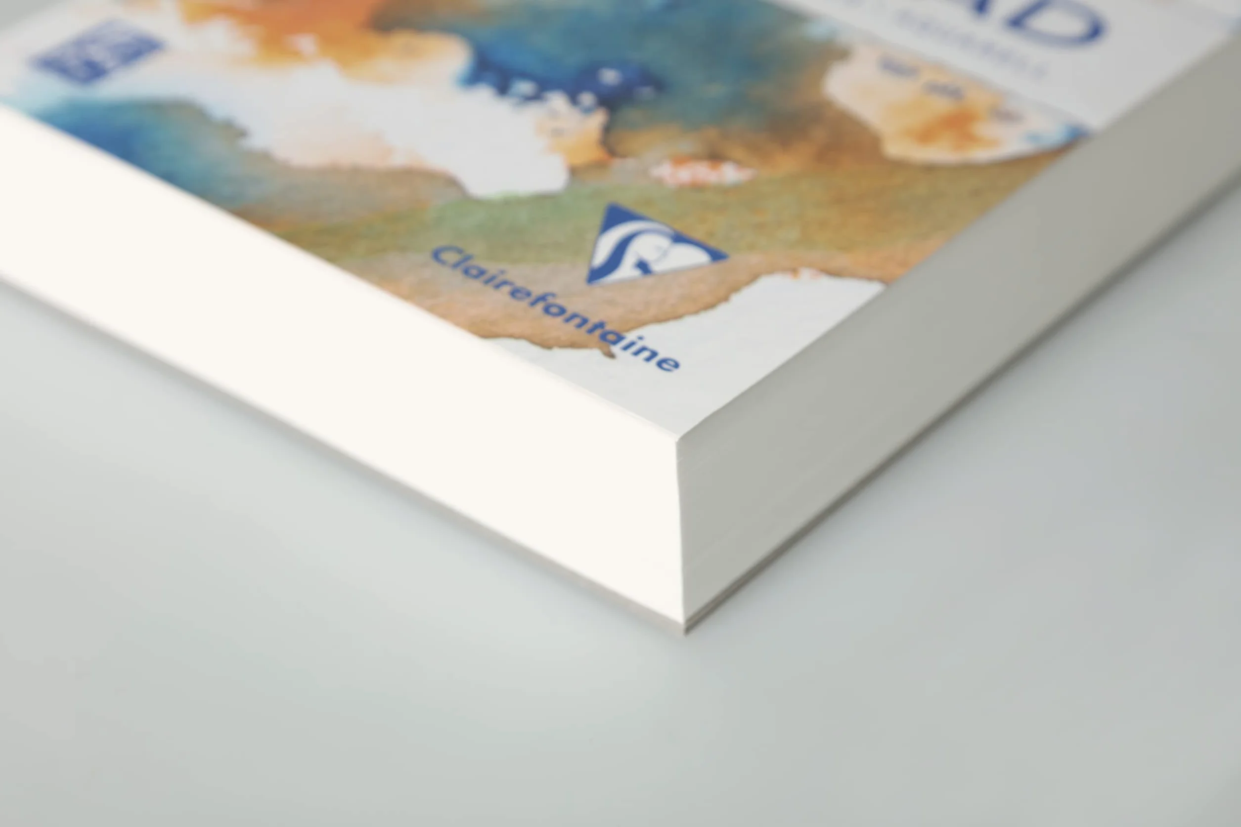 Clairefontaine 975720C – Blok klejony Goldline Aquapad – 70 arkuszy papieru akwarelowego biały, średnioziarnisty – A5 (14,8 x 21 cm), 300 g