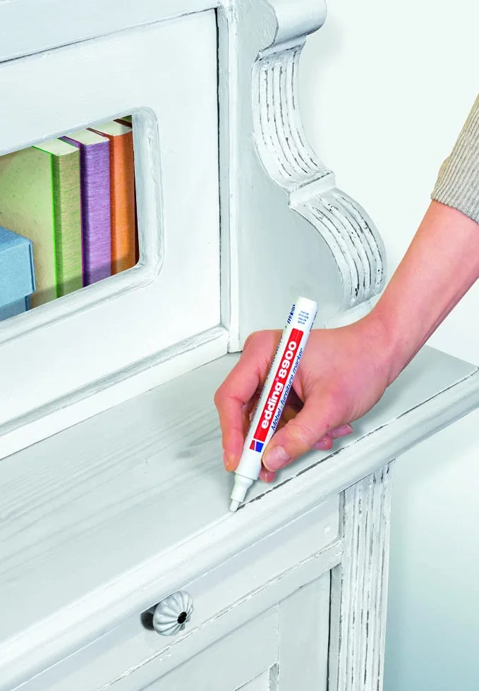 edding 8900 marker do mebli - orzech jasny - okrągła stalówka 1,5-2 mm - do zakrywania zarysowań i uszkodzeń fornirów, litego drewna, stołów, biurek