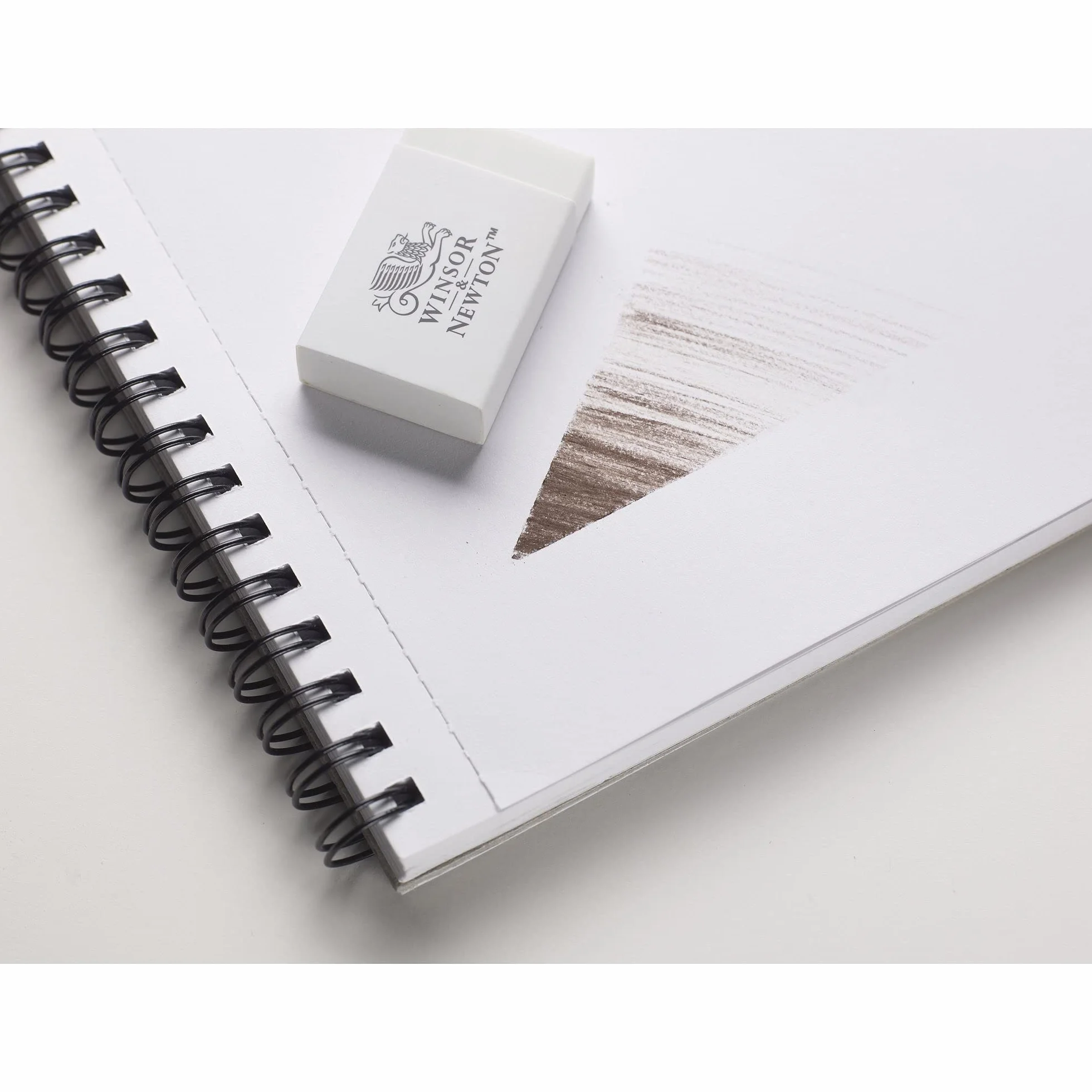 Winsor & Newton 6673002 szkicownik ze spiralą – 50 arkuszy papieru do szkicowania, 170 g/m² z mikroperforowanymi arkuszami w formacie DIN A5
