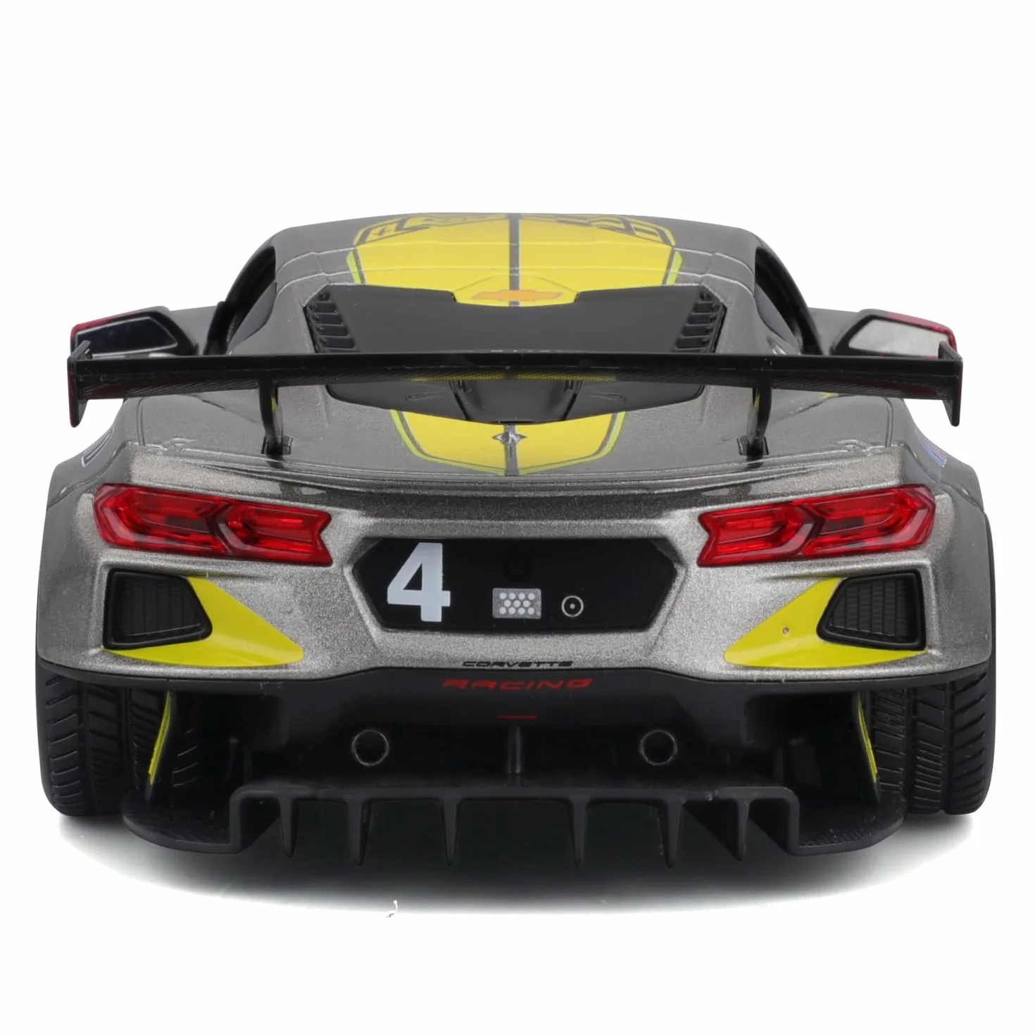 Bburago - Chevrolet Corvette C8R - Żółty - Nowość 2024: metalowa replika wyścigów w skali 1/24. Szczegóły wnętrza, otwierane drzwi i kaptur zapewniają autentyczne wrażenia