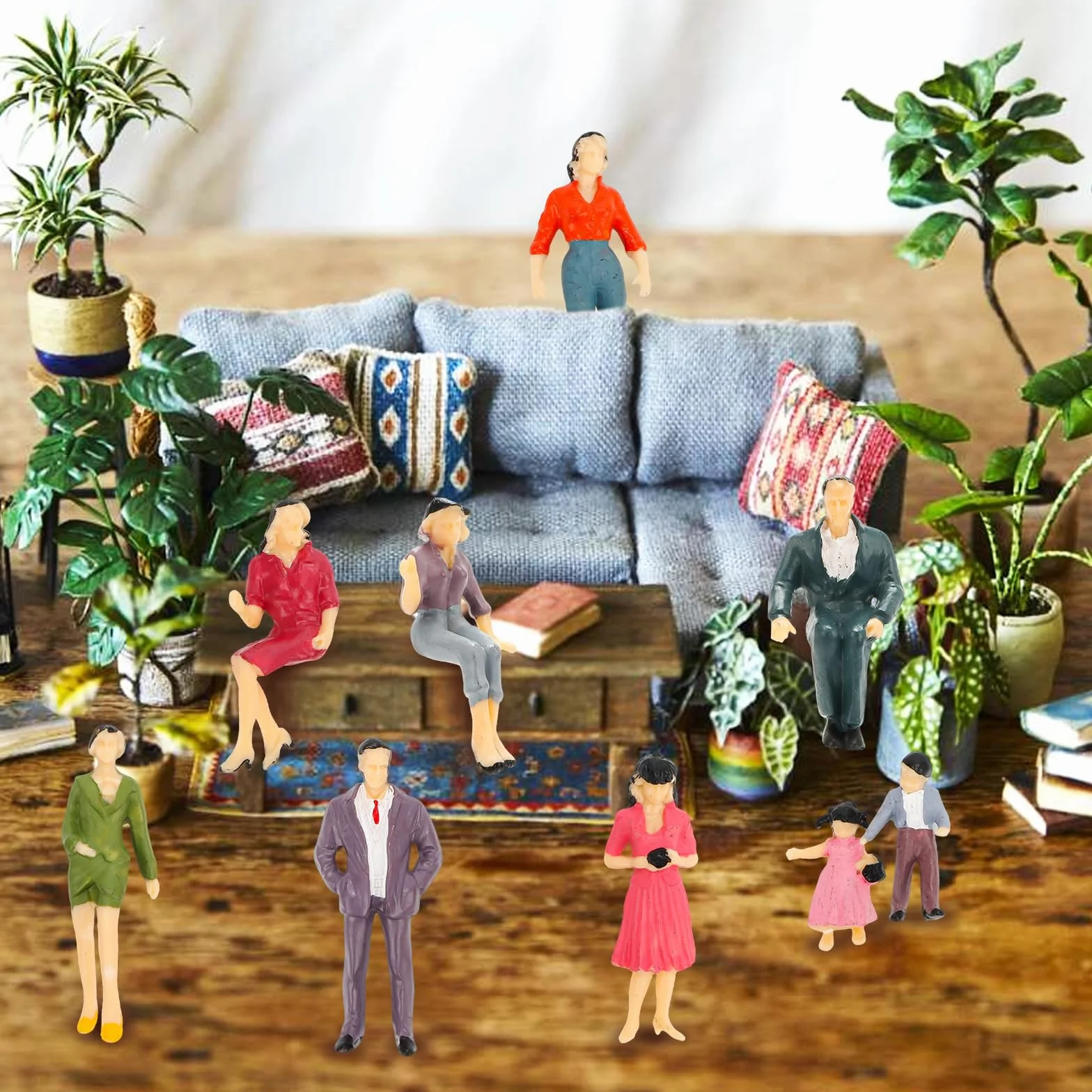 14 sztuk miniaturowych ludzi 1:25 Miniaturowe figurki w różnych pozycjach Malowane modele figurki do modelarstwa w skali HO w skali Miniaturowe figurki do modeli kolejowych Mini figurki w różnych