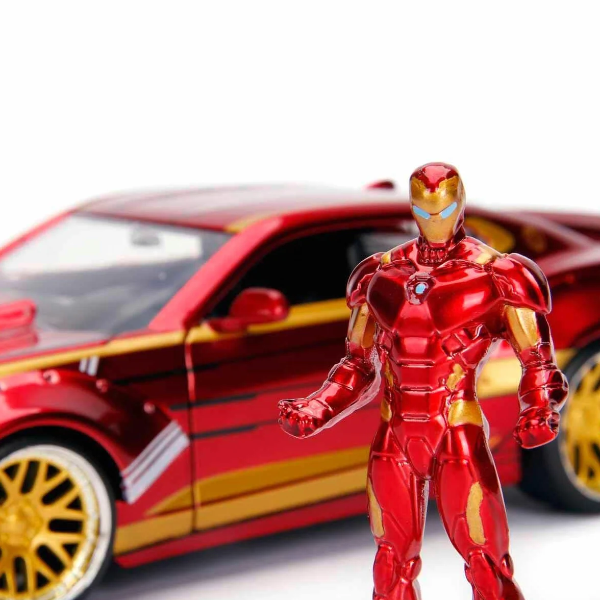 MARVEL IRONMAN 2016 CHEVY CAMARO SS 1:24 SCALE DIE-CAST CAR