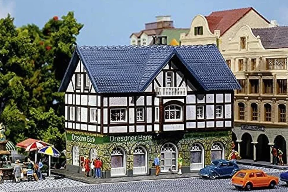 Faller - Dresdner Bank Branch - FA232565