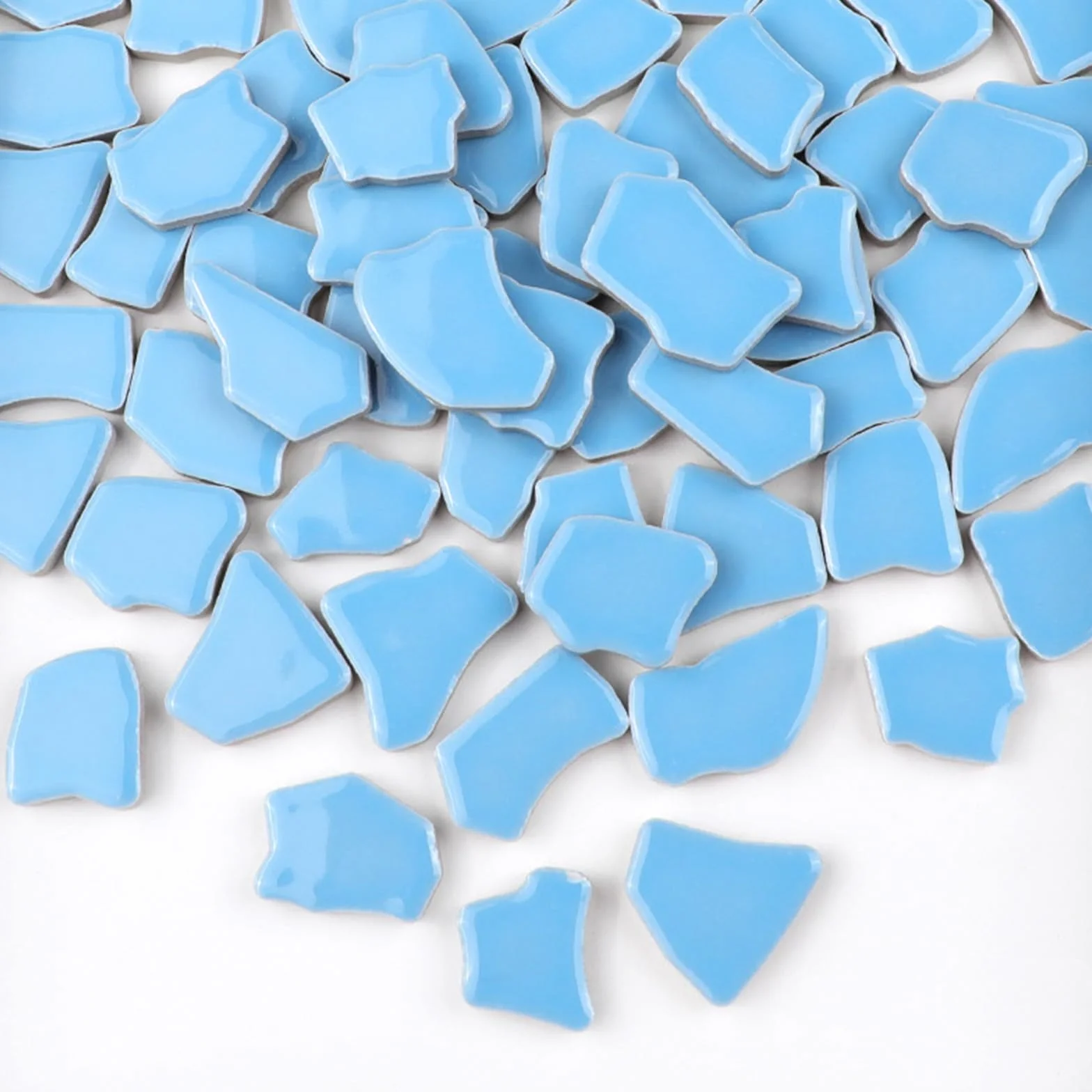 BTMIEY Nieregularne ceramiczne płytki mozaikowe, 500 g, 2-4 cm, kamienie mozaikowe do tworzenia mozaiki DIY, rzemiosła, hobby, sztuki, dekoracji domu (błękitny)