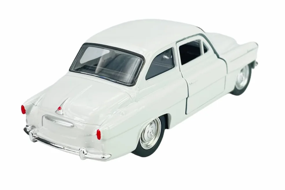 Welly model samochodu, kompatybilny z Skoda Octavia 1959, biały, ok. 1/34-1/39, metalowy odlew w skrzynce