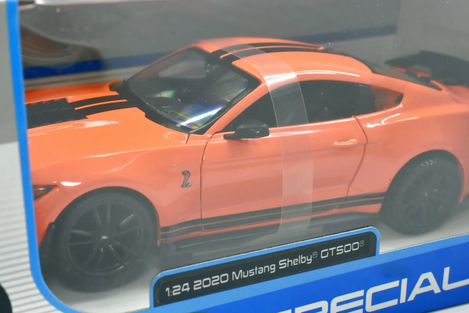 Maisto Mustang Shelby GT500 losowe modele/kolory, 1 sztuka