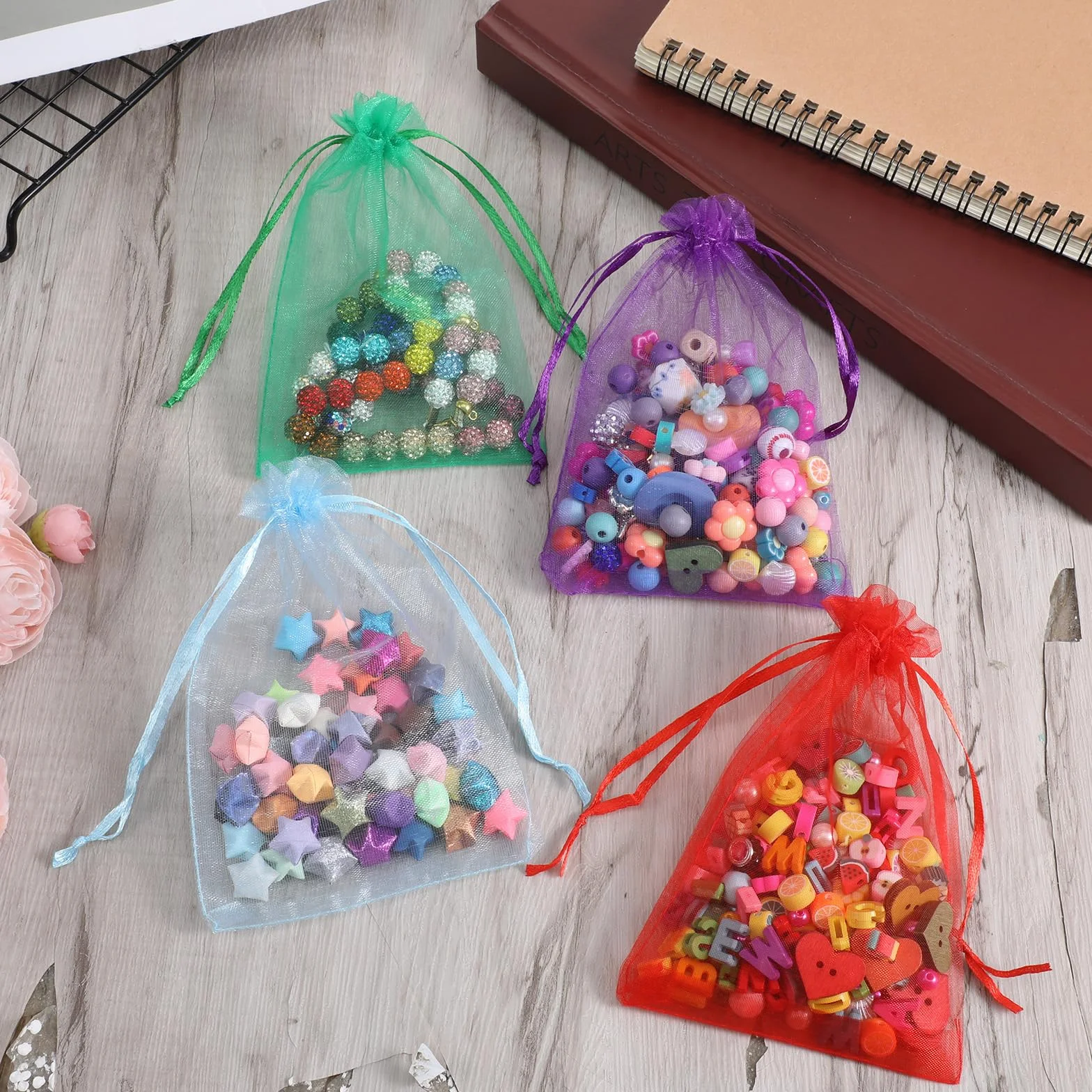 LXUEJIE 100 sztuk torebek prezentowych, 15 x 10 cm, kolorowe, małe woreczki z organzy, woreczek na biżuterię, na biżuterię, upominki ślubne i opakowanie na prezent