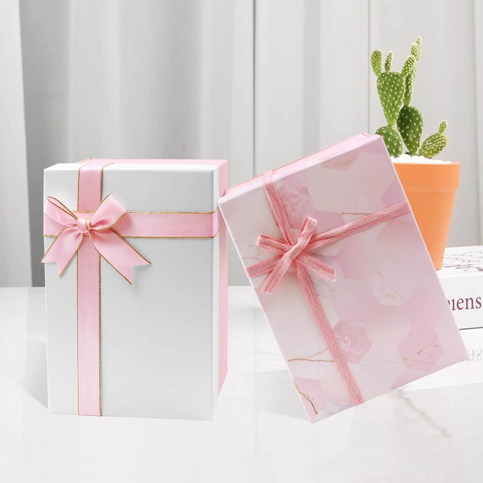 Realjoy Pudełko prezentowe z kokardą, 25 x 18 x 8,5 cm, różowe, składane puste pudełko upominkowe z pokrywką, kartki okolicznościowe i Rafia na wesela, urodziny, Walentynki i Boże Narodzenie (biała
