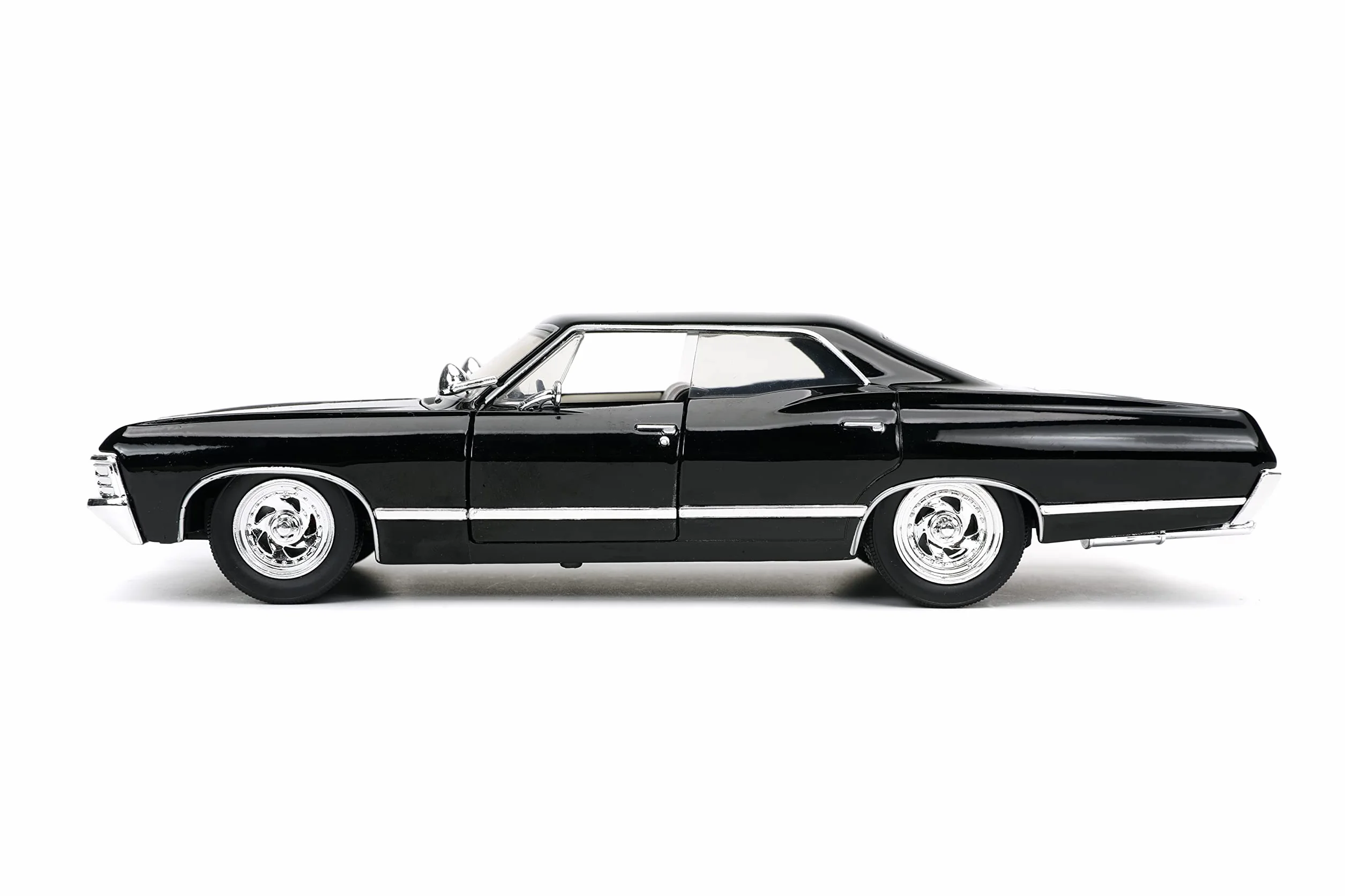 Supernatural 1:24 1967 Chevy Impala Die-cast Car w/Dean Winchester Die-cast Figure, Toys for Kids and Adults