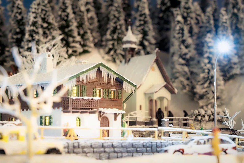 FALLER 190030 – FALLER kalendarz adwentowy figurki – rozstaw kół H0
